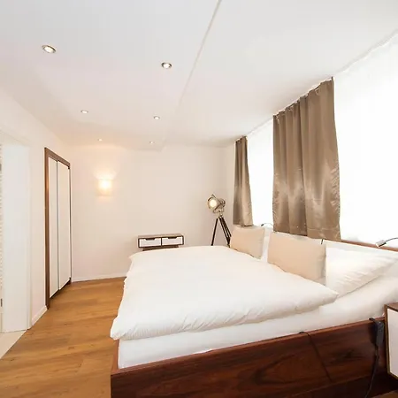 Storck Hotel 3*